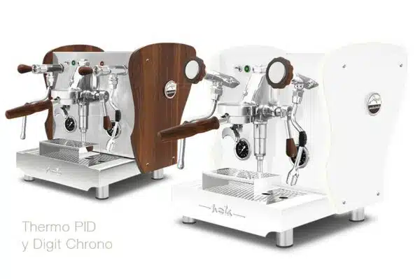 <span style="color: #746658;">Nota</span>