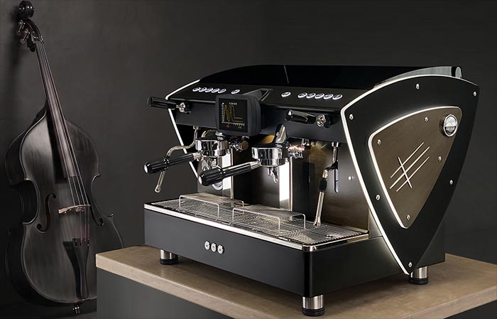 Etnica Evolution 2 groups E61 all black with black brass Orchestrale coffee machine
